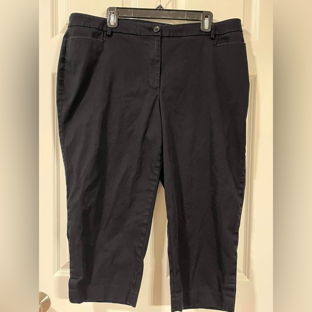 Talbots Black Perfect Skimmer Cropped Pants